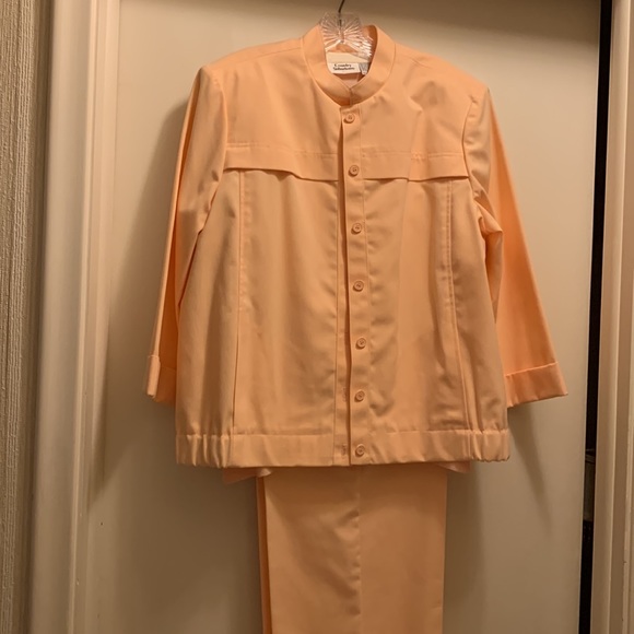 3 Piece Peach Outfit in good condition - jacket, shirt and pants - Picture 2 of 6